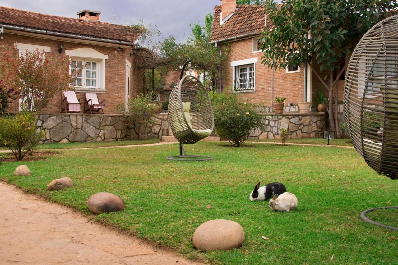 Couleur Cafe Antsirabe Exterior foto